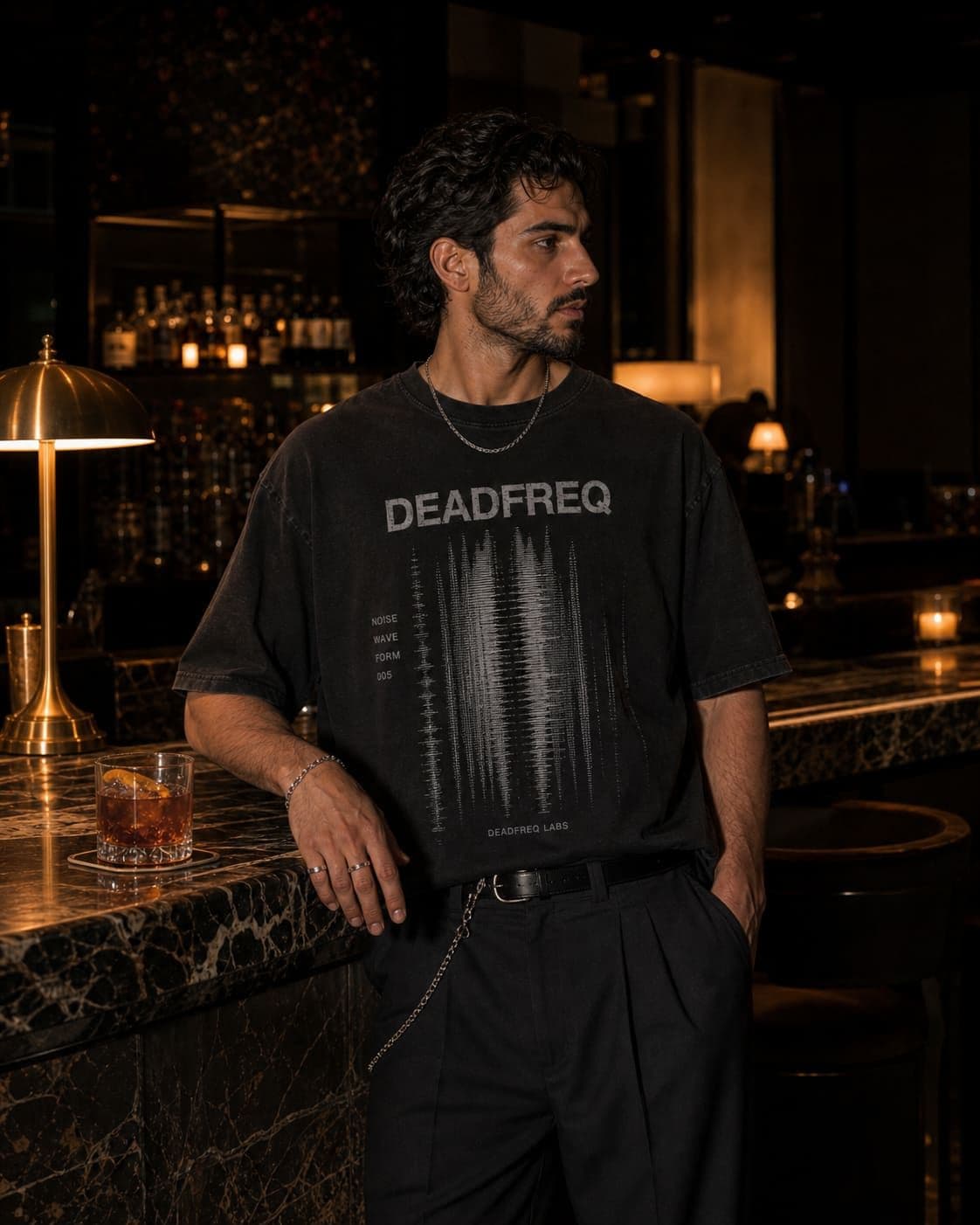 DEADFREQ LABS — Upscale bar, NOISE WAVEFORM 005